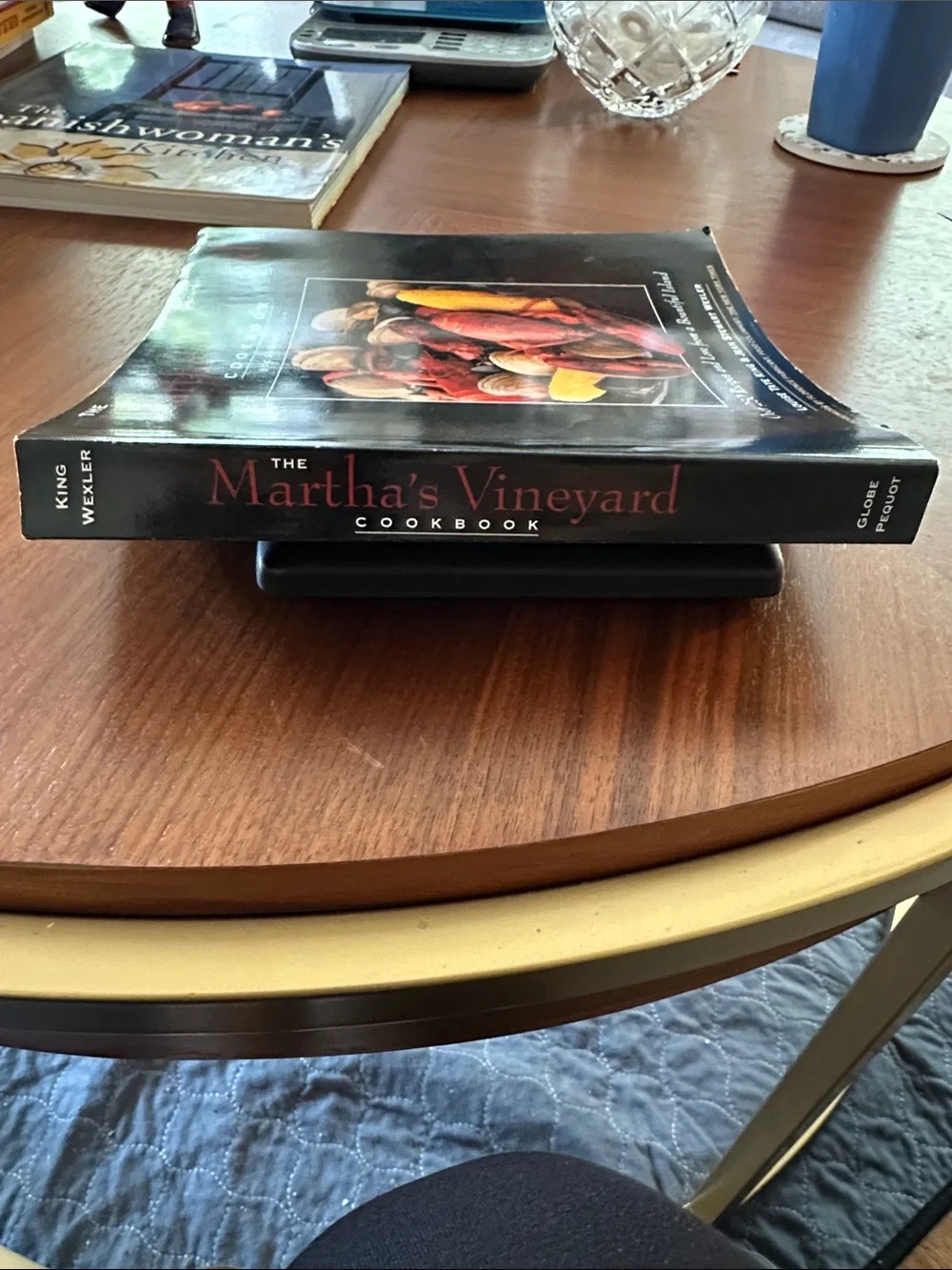 The Martha’s Vineyard Cookbook | Softcover | 250+ Classic New England Recipes